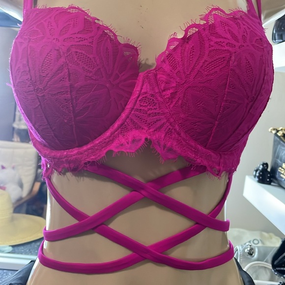PINK Date Push Up Wrap Around Bra - Picture 2 of 3